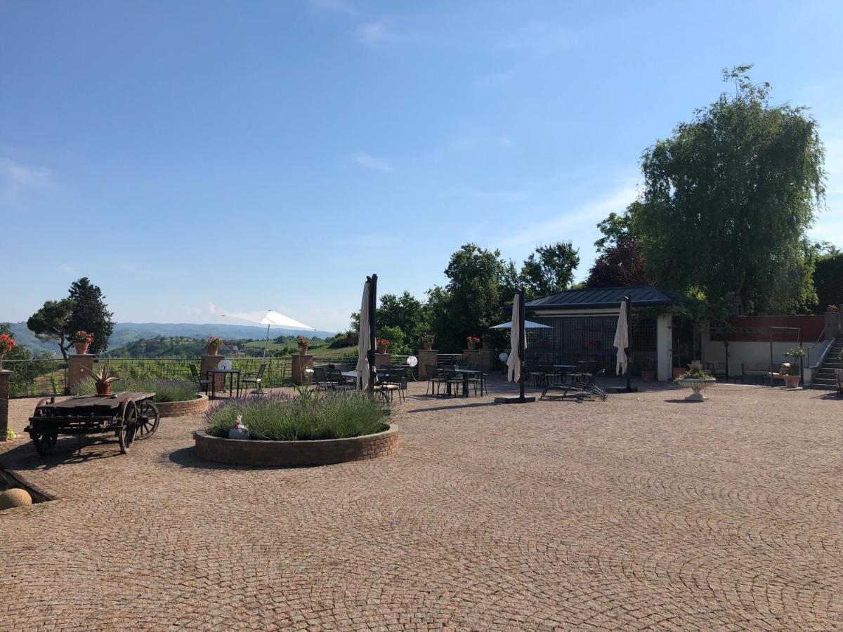 Cascina San Michele Bed & Breakfast Costigliole d'Asti Exterior photo
