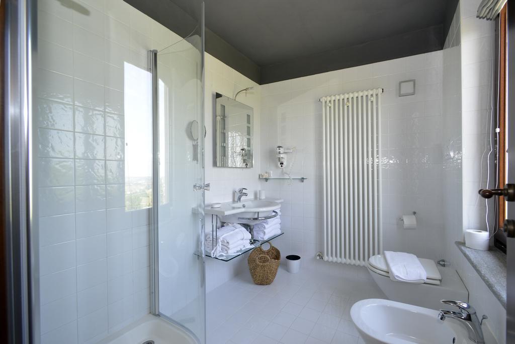 Cascina San Michele Bed & Breakfast Costigliole d'Asti Room photo