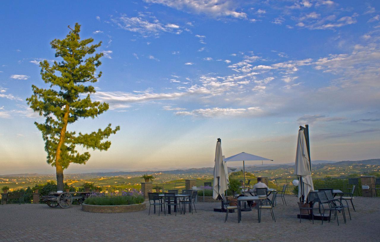 Cascina San Michele Bed & Breakfast Costigliole d'Asti Exterior photo